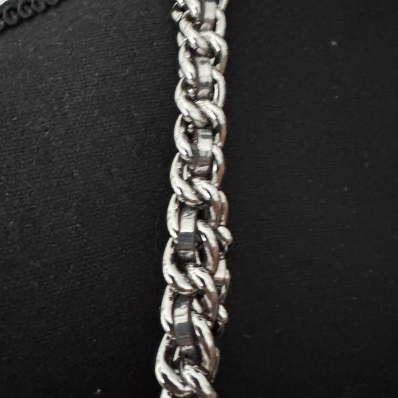 Brand new Auth Tory Burch large Ella tote bag metallic chain - Picture 6 of 12